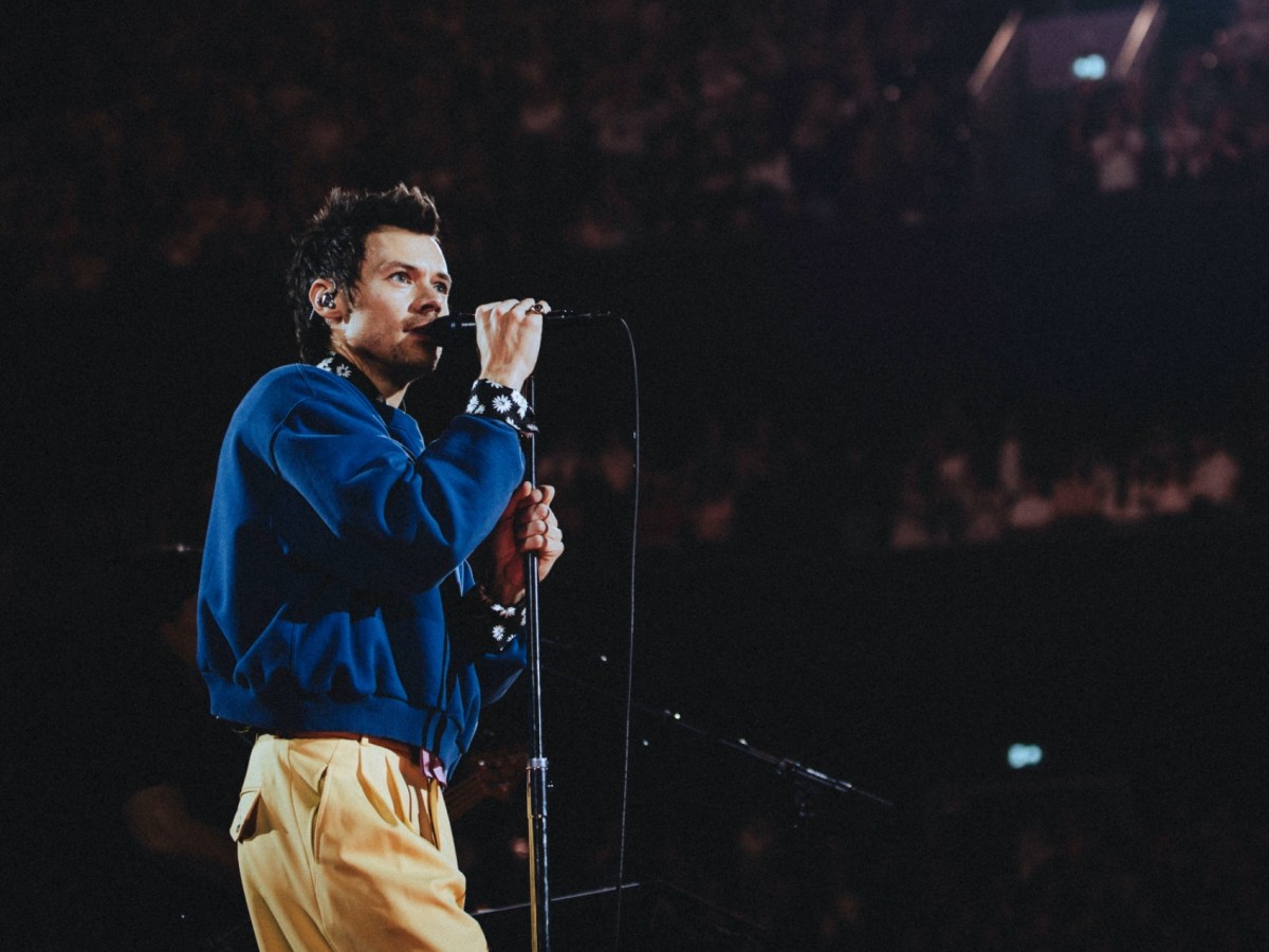 MÚSICA DA SEMANA: COMING UP ROSES